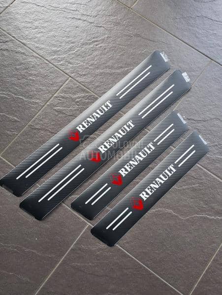 Karbon nalepnice pragova tip 3