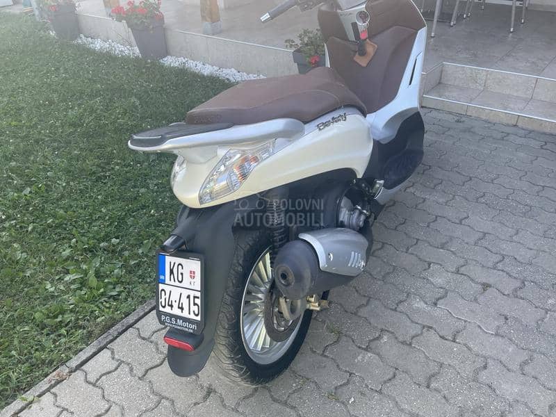 Piaggio Beverly