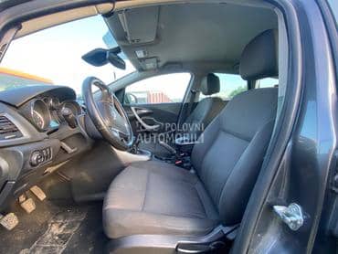 Sedište za Opel Astra J od 2009. do 2016. god.