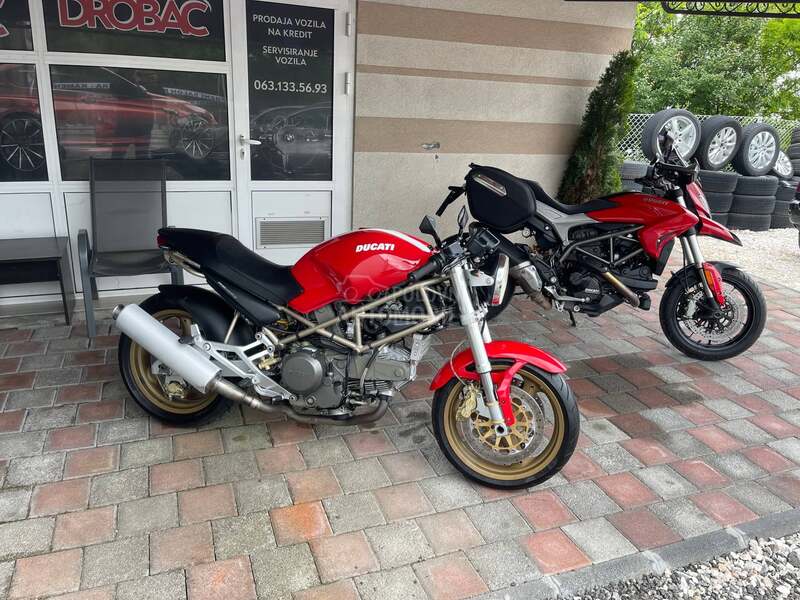 Ducati monster 750