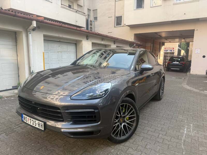 Porsche Cayenne E-Hybrid Sport Coupe
