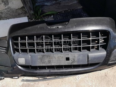 maska branika-resetka za Peugeot 3008