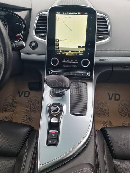 Renault Espace INITIALE