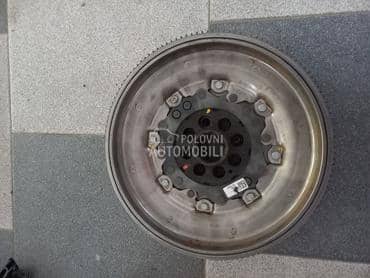 plivajuci zamajac za Volkswagen Passat B8