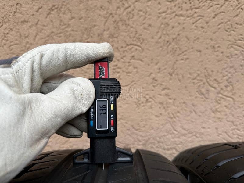 Continental 215/55 R18 Letnja