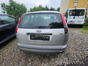 gepek vrata za Ford Focus od 2005. do 2010. god.