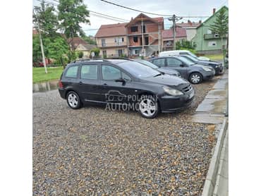 Peugeot 307 -  kompletan auto u delovima