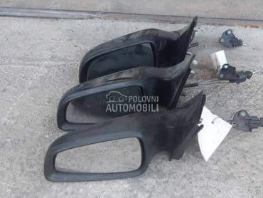 Levi retrovizor mehanicki za Opel Astra H od 2004. do 2009. god.