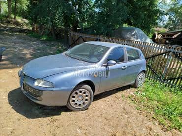 Branik za Alfa Romeo 147 od 2000. do 2004. god.