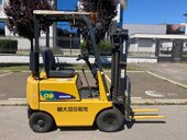 Komatsu FG09   kao NOVVV