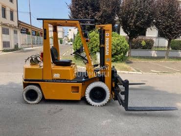 Nissan FGL20  PALET FORK