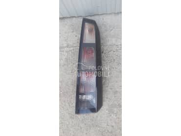 Desna lampa restajling za Opel Meriva od 2003. do 2009. god.