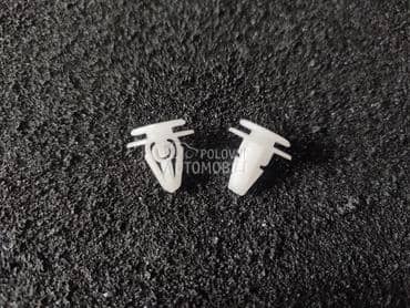 Žabice plastičnih rubova za Suzuki Swift, SX4, Vitara ...