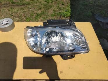 Desni far za Seat Cordoba, Ibiza od 1999. do 2001. god.