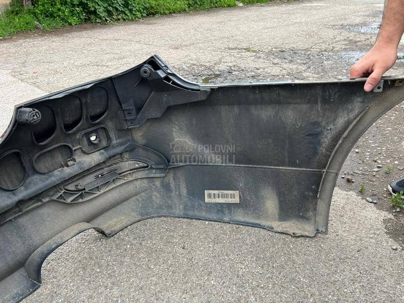 Branici i pragovi e60 LCI