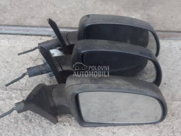 Desni mehanicki retrovizor za Opel Meriva od 2003. do 2009. god.