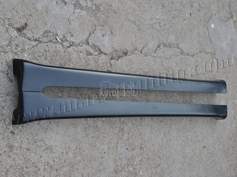 Bocni pragovi Sajtne R32 Golf