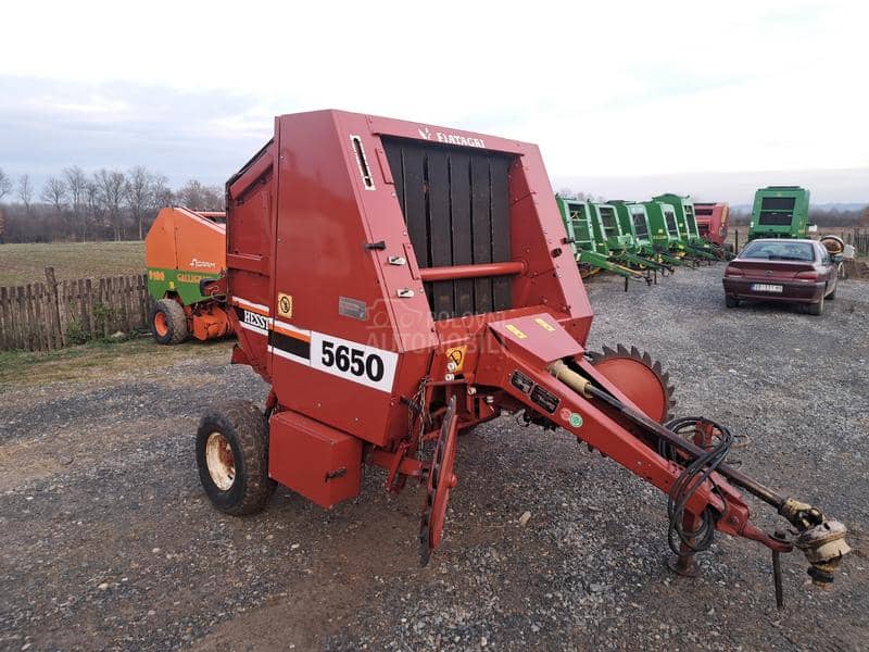 Fiatagri 5650 sa 2 kanapa