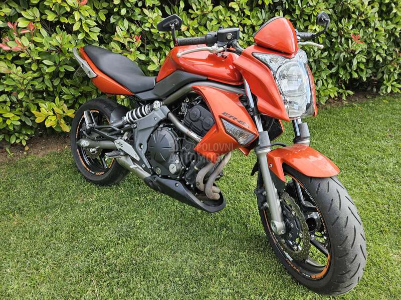 Kawasaki ER 6N    fix