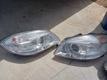 farovi za Škoda Roomster od 2006. do 2010. god.