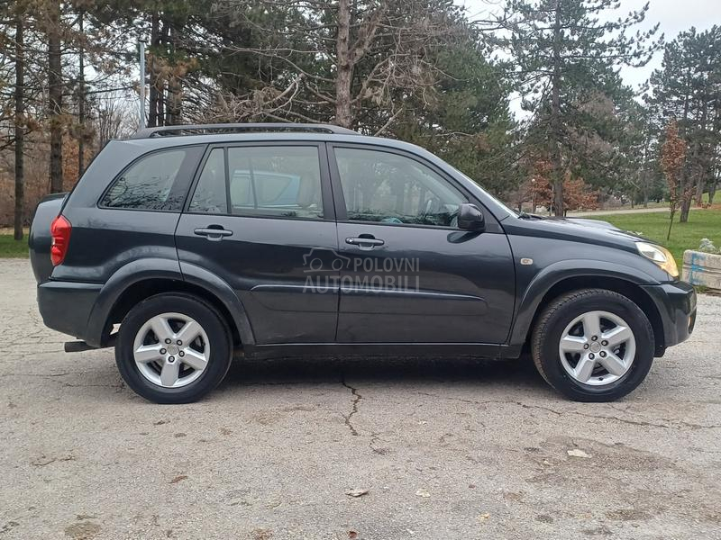 Toyota RAV 4 D4d kuka