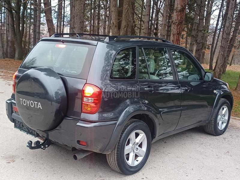 Toyota RAV 4 D4d kuka