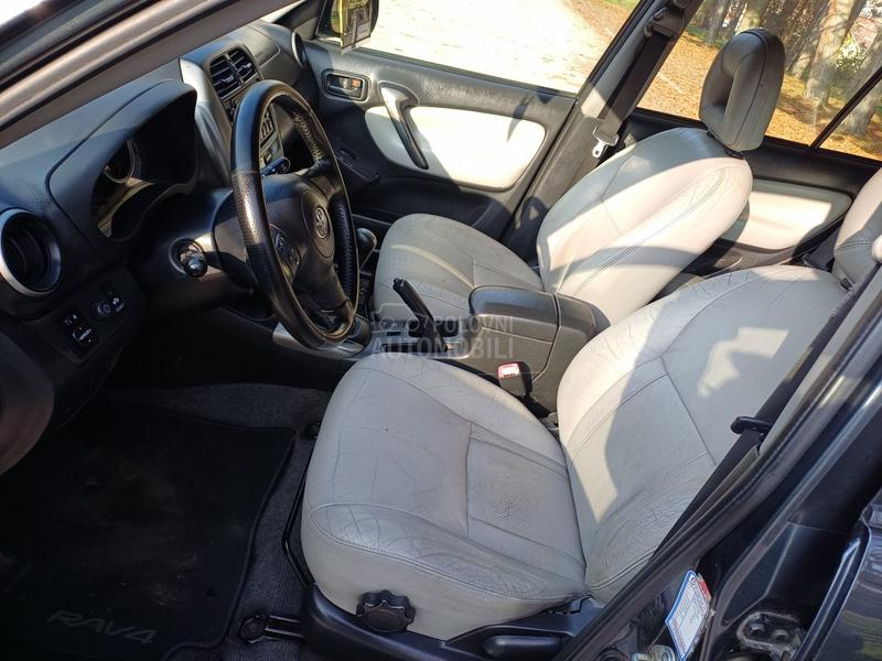 Toyota RAV 4 D4d kuka