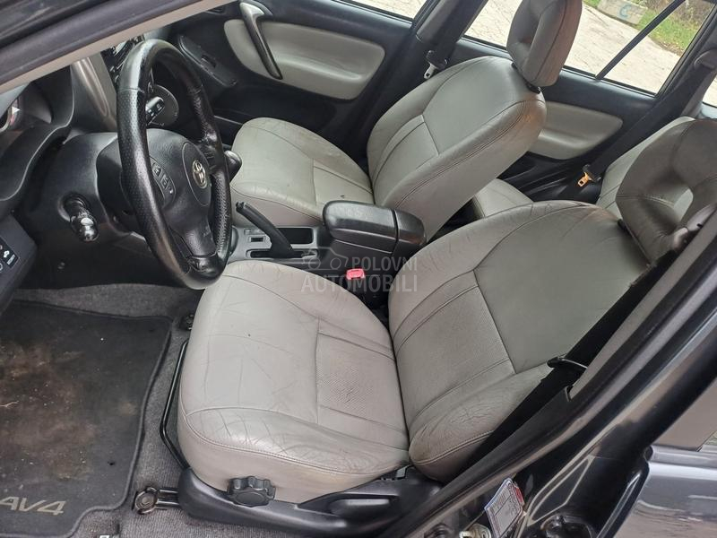 Toyota RAV 4 D4d kuka