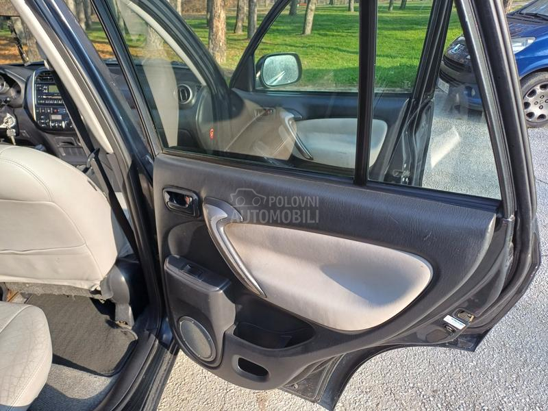 Toyota RAV 4 D4d kuka