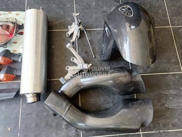 Delovi za Suzuki GSXR 750 K3