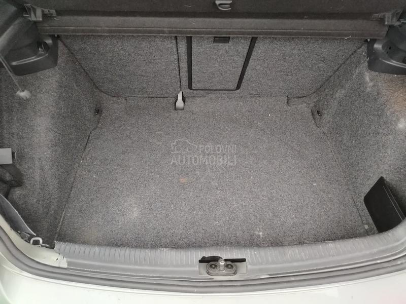 Branik far krilo hauba