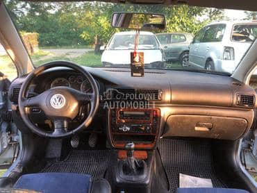 Trokraki volan za Volkswagen Passat B5.5