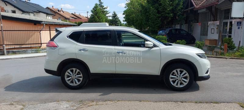 Nissan X-Trail 1.6 TOOOP