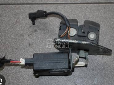 Brava gepeka za Alfa Romeo GT od 2002. do 2008. god.