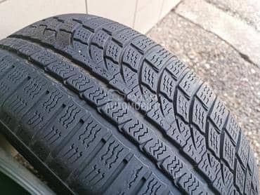 Nokian 215/50 R17 Zimska