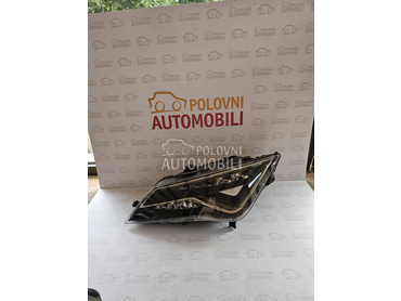 Levi I desni ful led far za Seat Leon od 2016. do 2020. god.