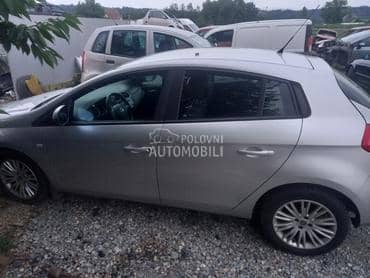 Fiat Bravo 1.6mjt 2007. god. -  kompletan auto u delovima