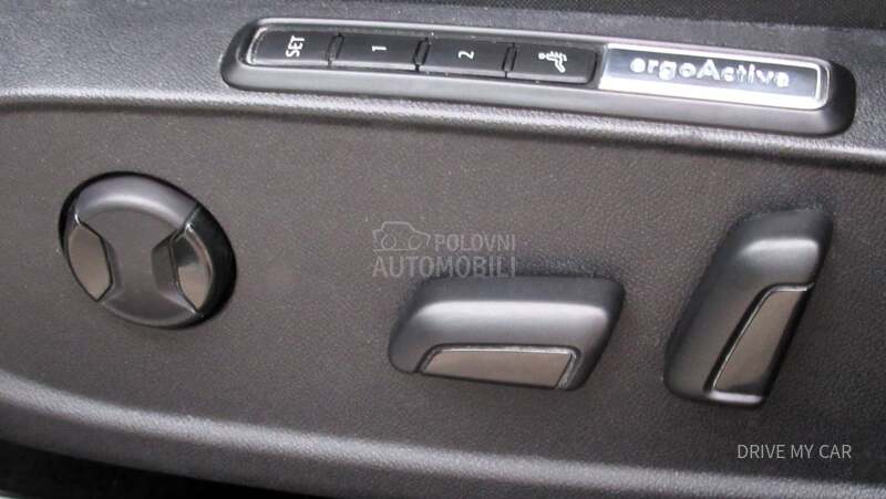 Volkswagen Golf 8 2.0 TDI  STYLE DSG
