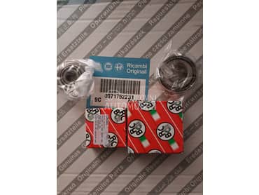 LEŽAJ TOČKA FIĆA,PREDNJI-ZADNJ za Zastava 750