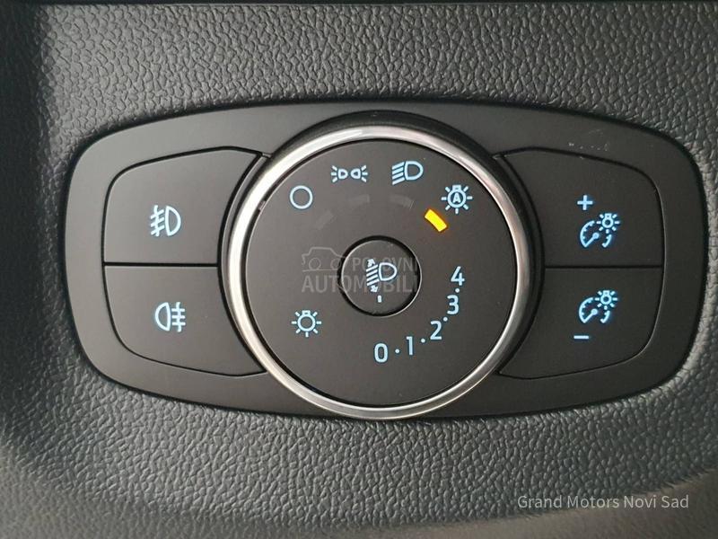 Ford Courier 1.0 b VAN