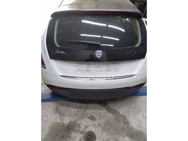 Zadnje staklo za Lancia Delta