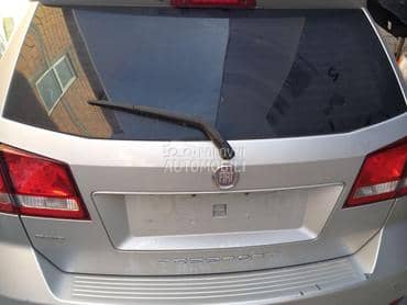 Zadnje staklo gepeka za Fiat Freemont