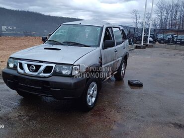 Dijelovi Motor Mjenjač za Nissan Terrano za 2005. god.