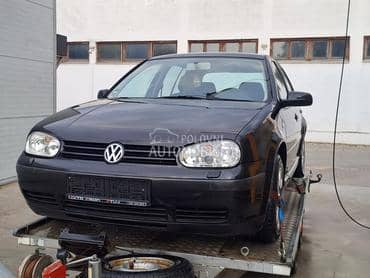 Volkswagen Golf 4 -  kompletan auto u delovima