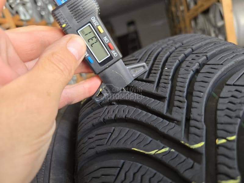 Michelin 205/60 R16 Zimska