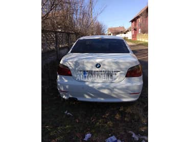 BMW Serija 5 -  kompletan auto u delovima