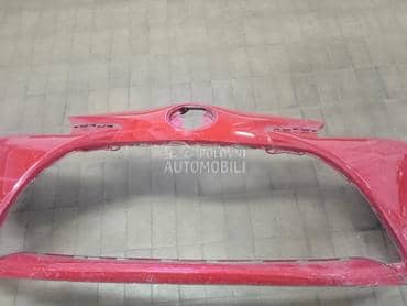 Branik za Toyota Yaris