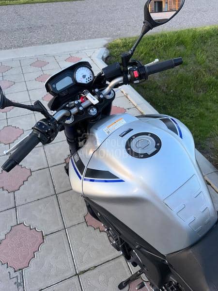 Yamaha Fz 8 n