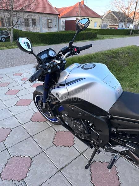 Yamaha Fz 8 n