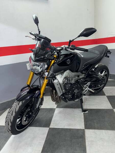 Yamaha Mt 09 akrap